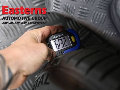 Used 2018 Tesla Model 3 Long Range image 20