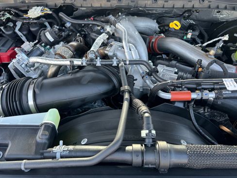 New 2025 Ford F350 XLT w/ Black Appearance Package image 21