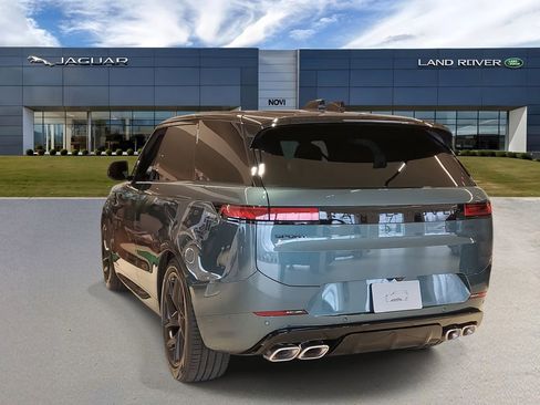 New 2026 Land Rover Range Rover Sport Dynamic SE image 2