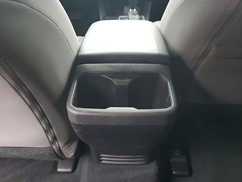 Used 2021 Toyota Tacoma SR5 image 21