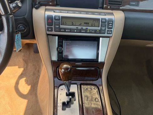 Used 2006 Lexus SC 430 Convertible image 15