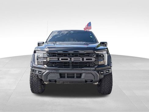 Used 2025 Ford F150 Raptor AWD/4WD image 9