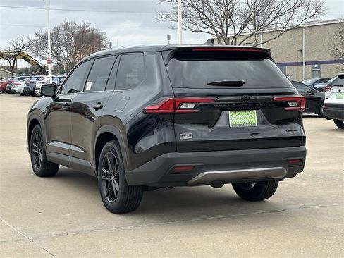 New 2026 Toyota Grand Highlander FWD image 3