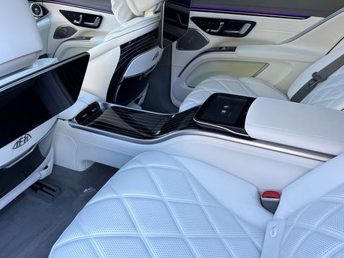 New 2025 Mercedes-Benz Maybach EQS 680 4MATIC image 22