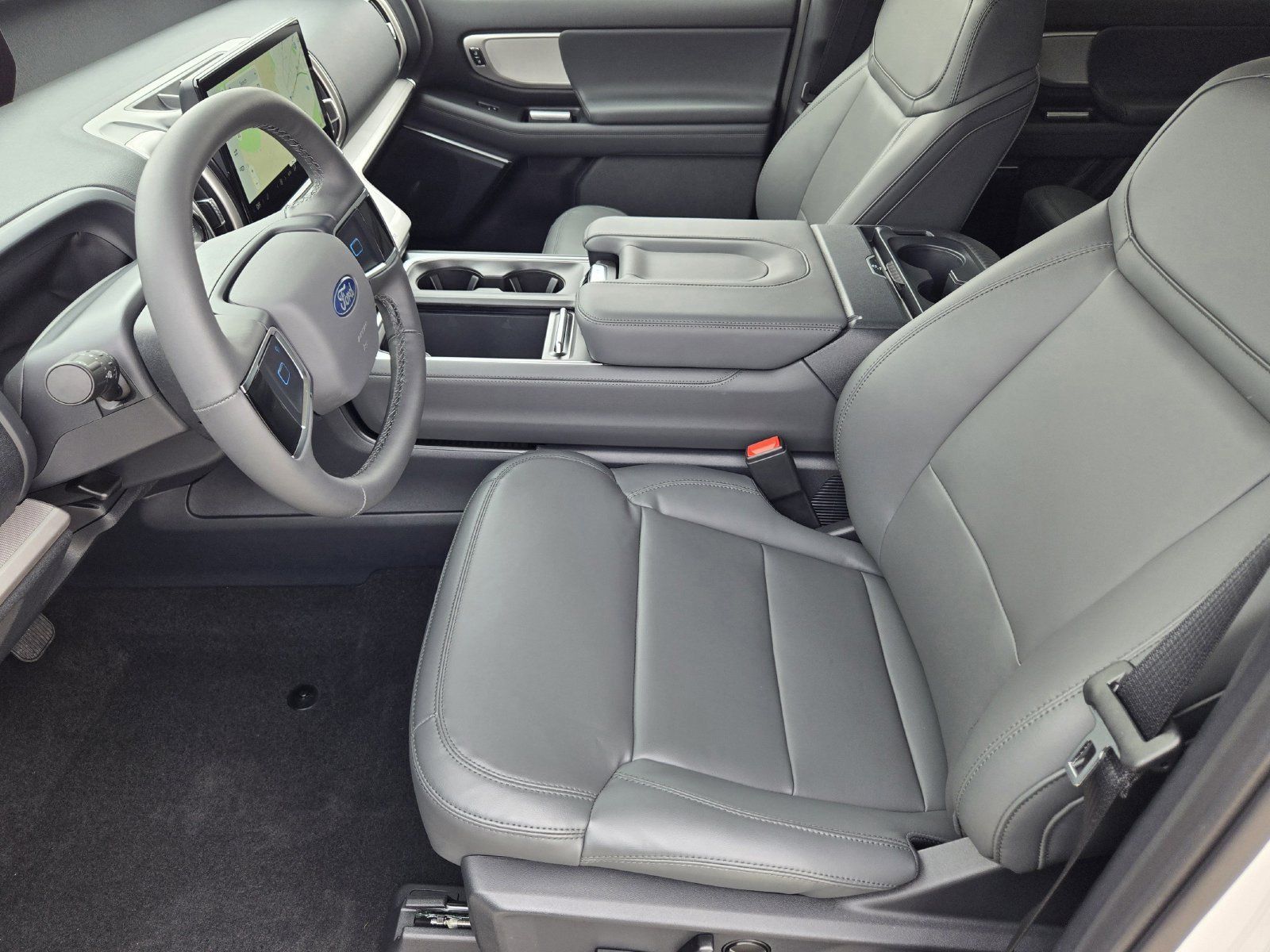 New 2026 Ford Expedition Active RWD image 15