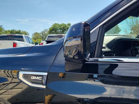 Used 2021 GMC Yukon XL Denali RWD image 8