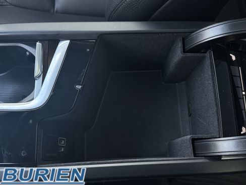 Used 2019 Volvo XC90 T6 Momentum w/ Advanced Package image 19