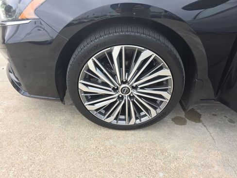 Used 2024 Nissan Altima 2.5 SL image 27