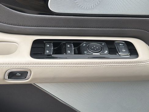 Used 2020 Lincoln Aviator Reserve w/ Equipment Group 202A AWD/4WD image 19
