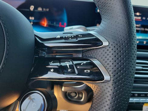 New 2026 Mercedes-Benz GLE 53 AMG 4MATIC image 23