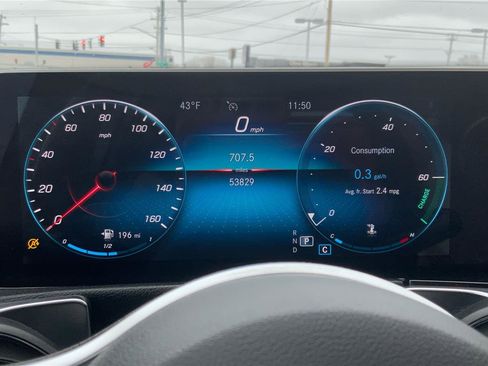 Used 2020 Mercedes-Benz GLB 250 4MATIC image 15