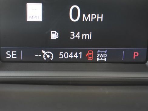 Used 2022 GMC Sierra 2500 AT4 w/ AT4 Preferred Package AWD/4WD image 25