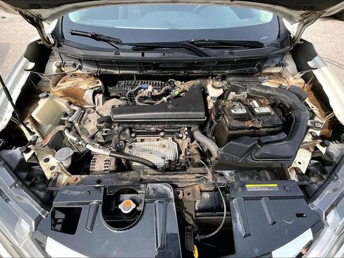 Used 2017 Nissan Rogue S AWD/4WD image 30