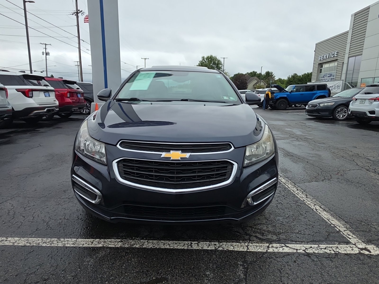 Used 2016 Chevrolet Cruze LT w/ Sun And Sound Package FWD image 11