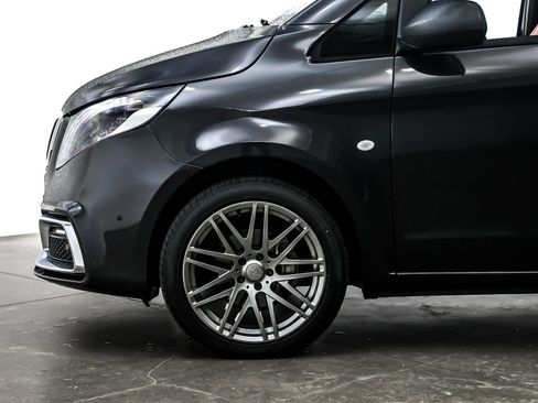 Used 2023 Mercedes-Benz Metris Passenger image 10