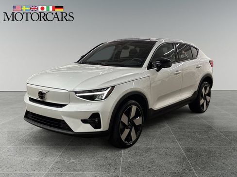 Used 2023 Volvo C40 P8 Recharge Ultimate AWD/4WD image 7