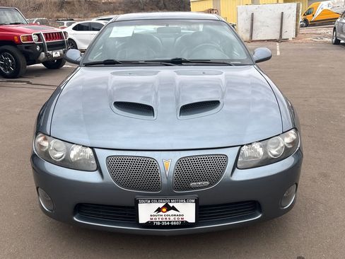 Used 2006 Pontiac GTO image 2