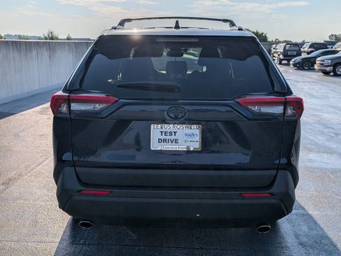 Used 2023 Toyota RAV4 XLE w/ Convenience Package AWD/4WD image 4