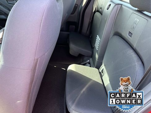 Used 2023 Nissan Frontier S w/ Technology Package image 18