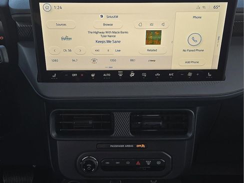 New 2026 Ford Maverick XLT w/ XLT Luxury Package image 12