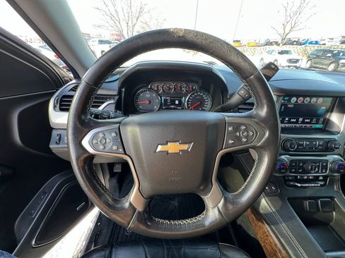 Used 2019 Chevrolet Tahoe LT image 42