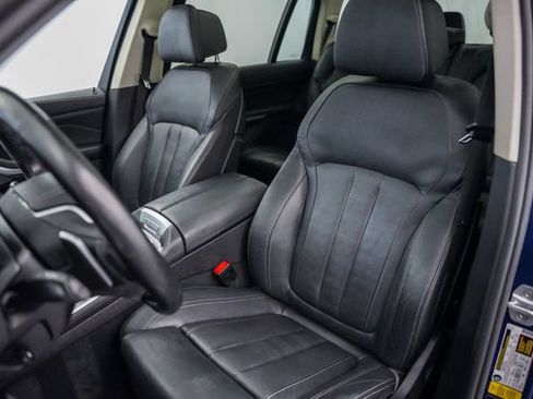 Used 2020 BMW X7 xDrive40i w/ Premium Package AWD/4WD image 19