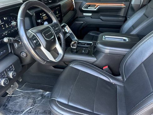 Used 2022 GMC Sierra 1500 Denali w/ Denali Reserve Package AWD/4WD image 10