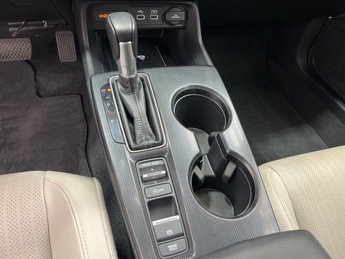 Used 2022 Honda Civic Touring image 26