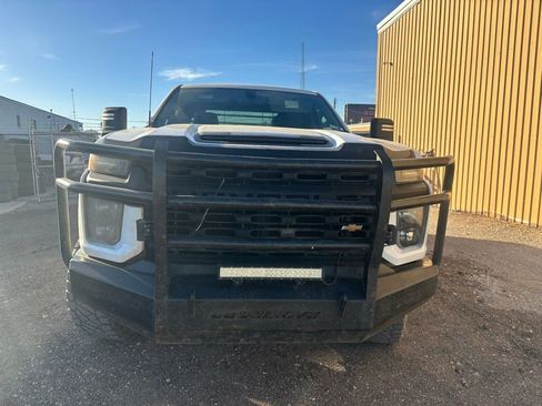 Used 2020 Chevrolet Silverado 2500 W/T w/ WT Convenience Package image 2