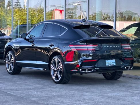 Used 2025 Genesis GV80 3.5T e-SC AWD/4WD image 5