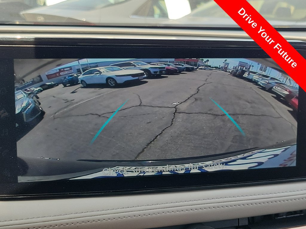 Used 2024 Nissan Ariya FWD image 11
