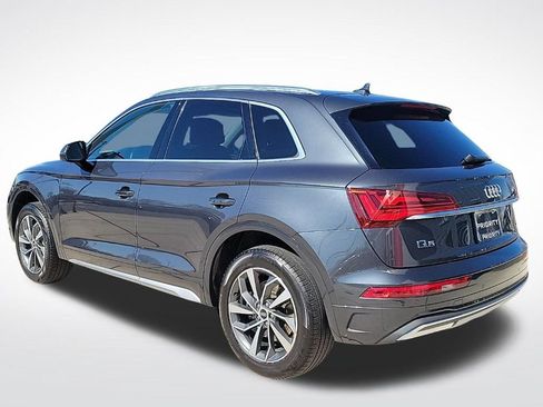 Used 2021 Audi Q5 2.0T Premium Plus w/ Premium Plus Package AWD/4WD image 3