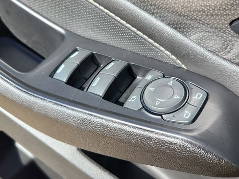 Used 2023 Chevrolet Traverse Premier w/ Redline Edition image 19