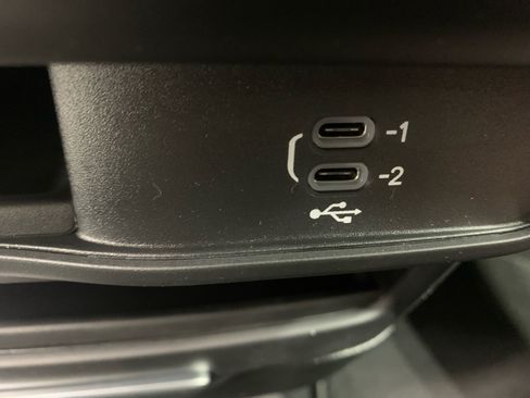 New 2026 Chrysler Pacifica Select image 33