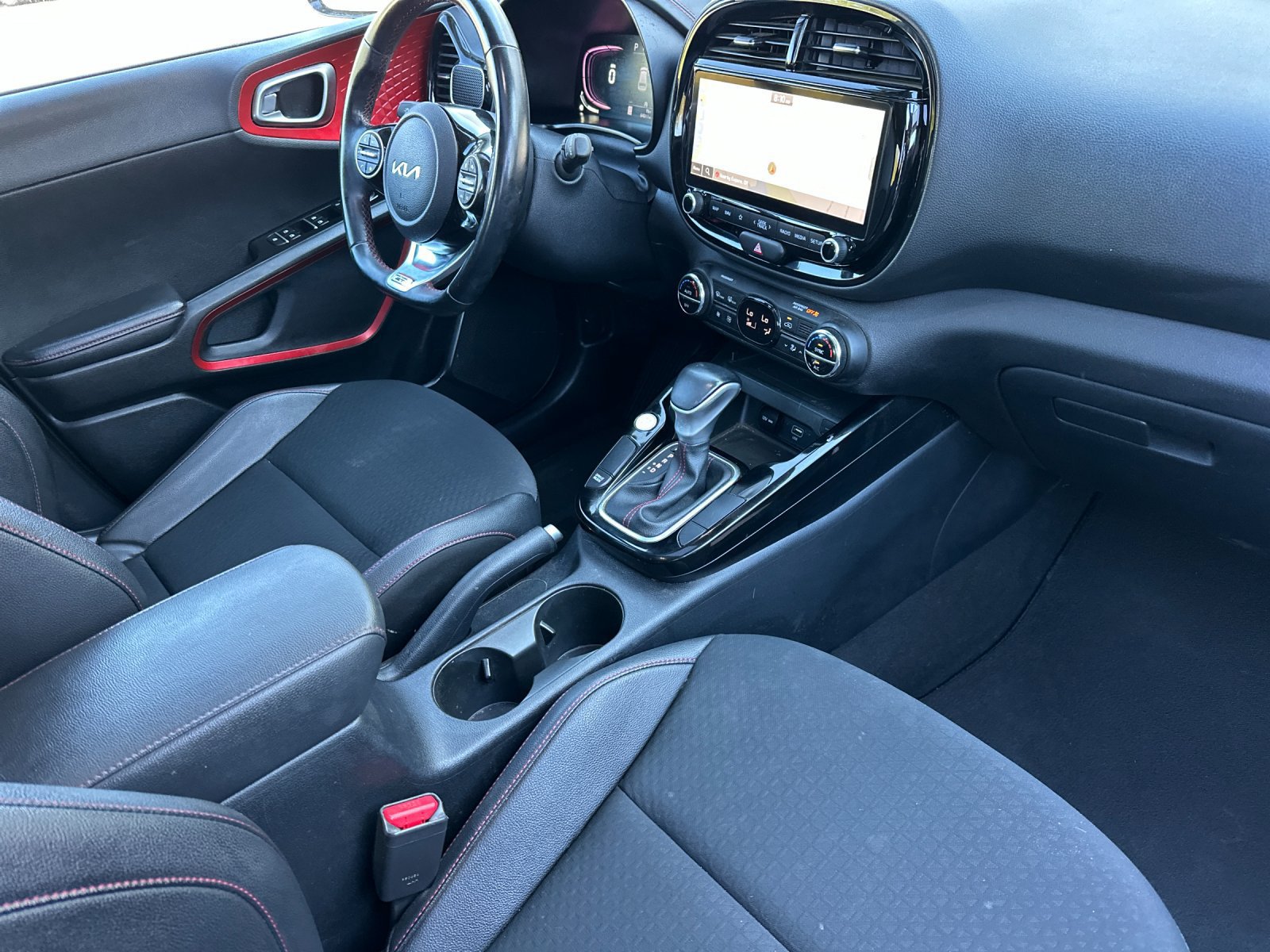 Used 2023 Kia Soul GT-Line FWD image 16