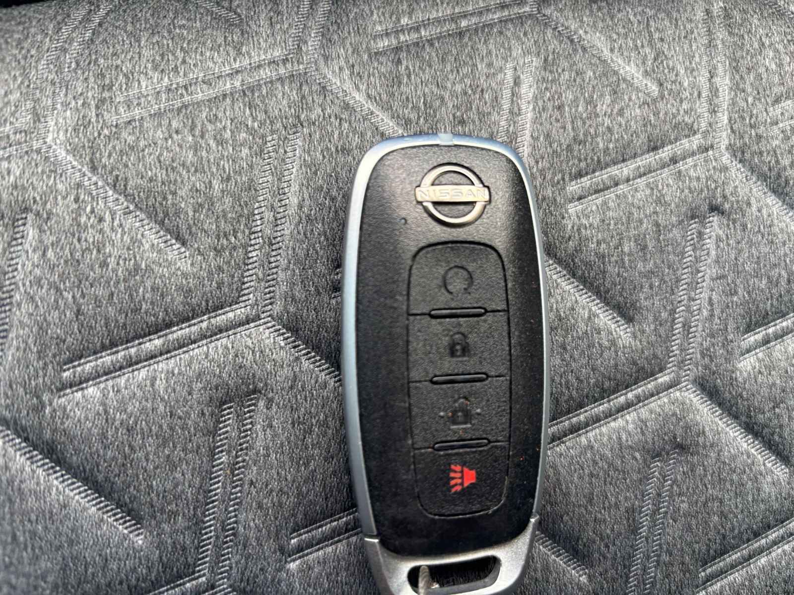 Used 2026 Nissan Kicks SV w/ Cold Weather Package FWD image 18