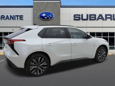 New 2026 Subaru Solterra Limited image 9