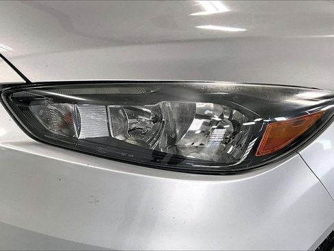 Used 2017 Ford Focus SE image 27