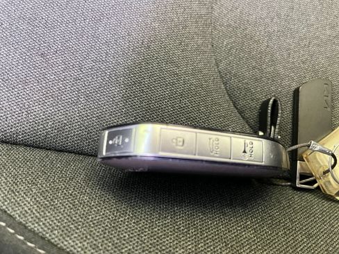 Used 2025 Kia K4 FWD image 21