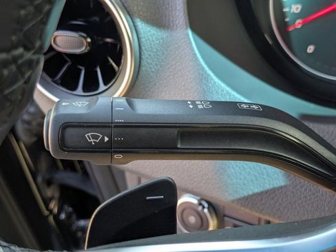 Used 2022 Mercedes-Benz Sprinter 2500 image 6