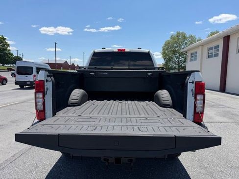 Used 2022 Ford F250 Lariat w/ Lariat Ultimate Package AWD/4WD image 21