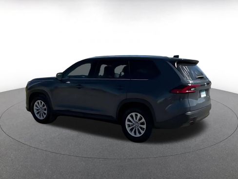 Used 2025 Toyota Grand Highlander FWD image 8