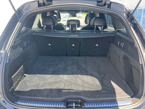 Used 2026 Mercedes-Benz GLC 300 4MATIC image 11