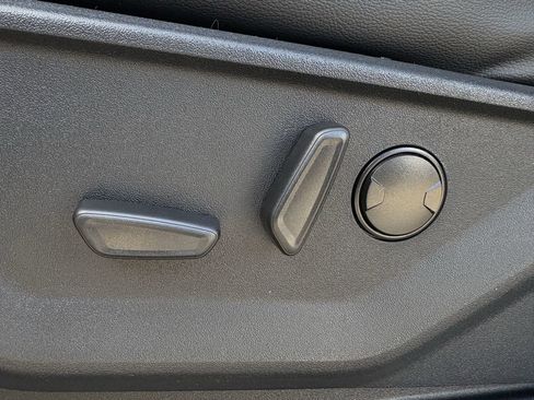 New 2026 Ford F350 Lariat w/ Black Appearance Package image 62