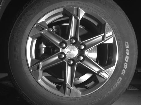Used 2025 Chevrolet Blazer LT FWD image 12