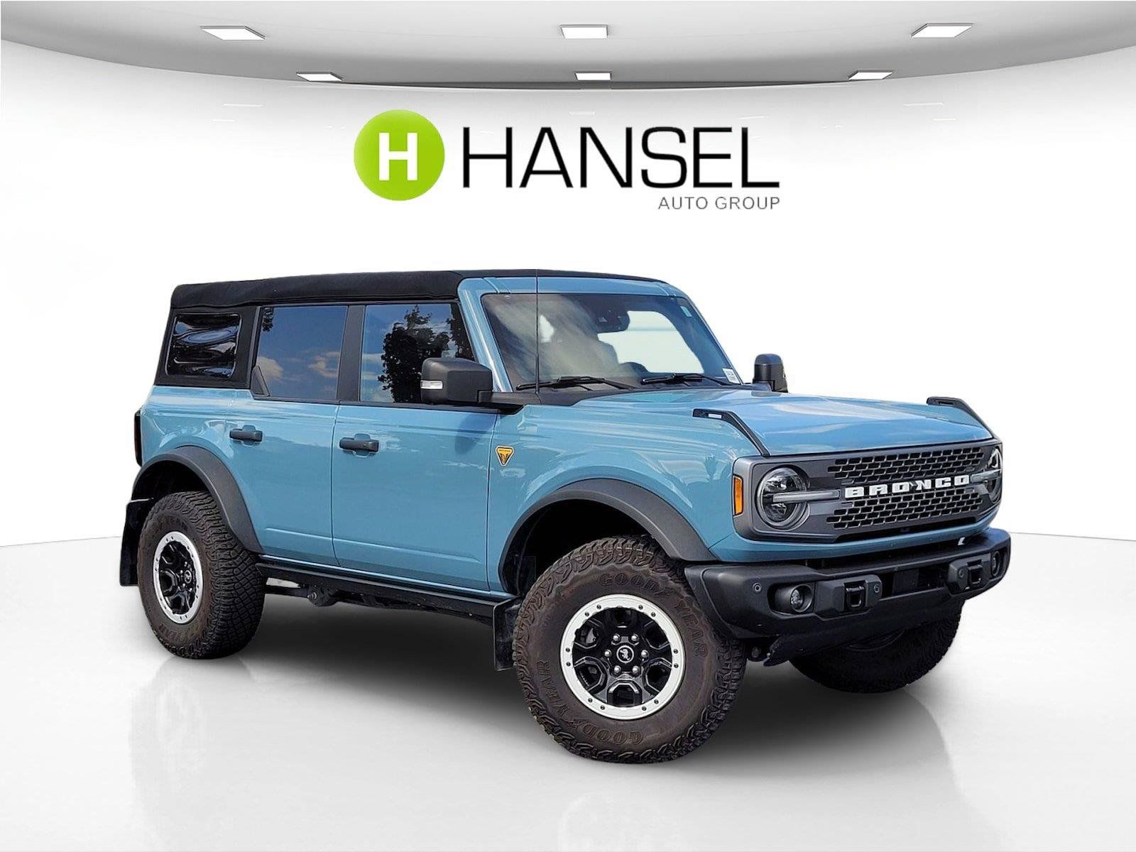 Used 2023 Ford Bronco Badlands w/ Sasquatch Package AWD/4WD image 1