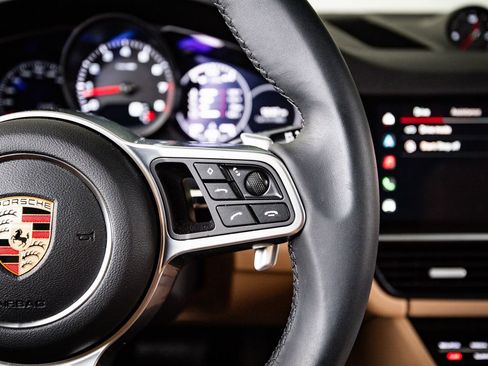 Certified 2023 Porsche Cayenne Platinum Edition AWD/4WD image 16