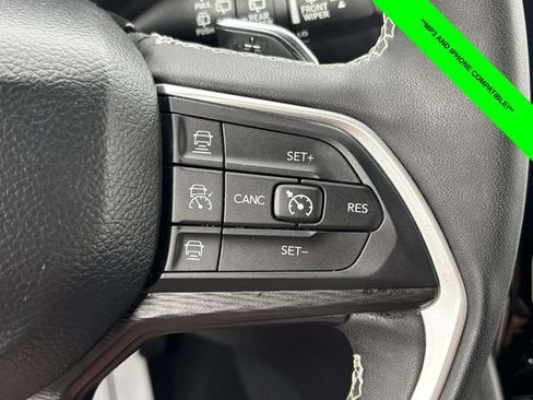 Used 2023 Jeep Grand Cherokee L Laredo AWD/4WD image 14