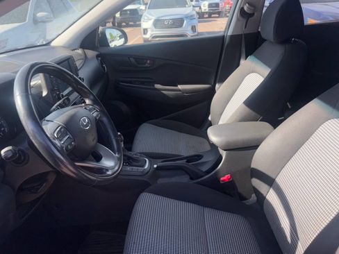Used 2020 Hyundai Kona SEL Plus FWD image 3