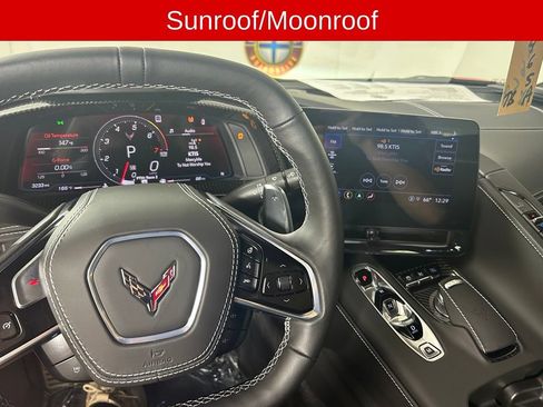 Used 2023 Chevrolet Corvette Stingray Premium Cpe w/ Z51 Performance Package RWD image 3